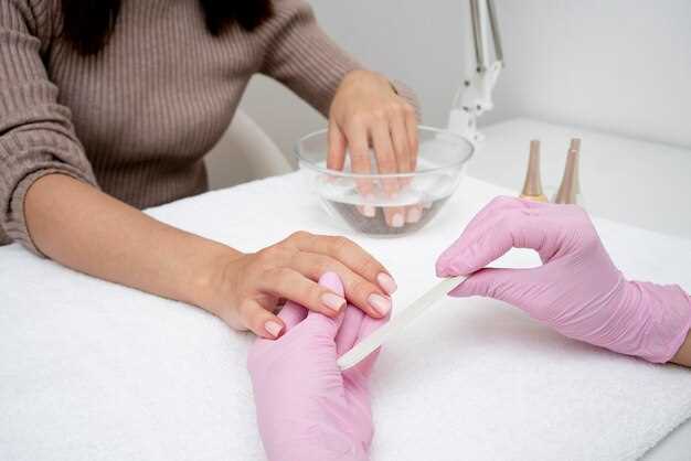 Причины повреждения ногтевой пластины