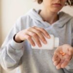 Мазь с антибиотиком для угрей: эффективное лечение и профилактика угревой сыпи