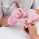 Новое исследование: пять признаков на ногтях человека указывают на перенесенный коронавирус