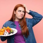 Причины и способы борьбы с чувством переедания после небольшого приема пищи
