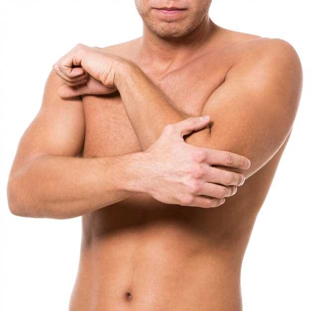 Акне на груди у мужчин: основные причины